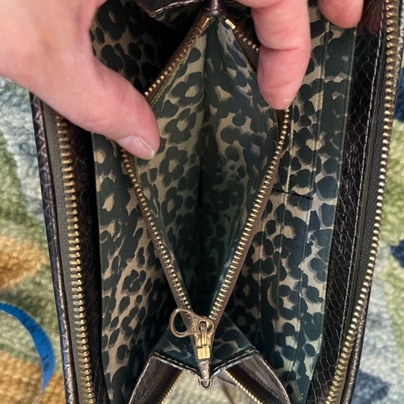 See by Chloe Long Zippy Metallic Tassel Wallet - Picture 4 of 8